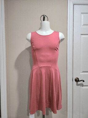 NWT NY&Company Sleeveless Fit And Flare Skater Dress Size Medium